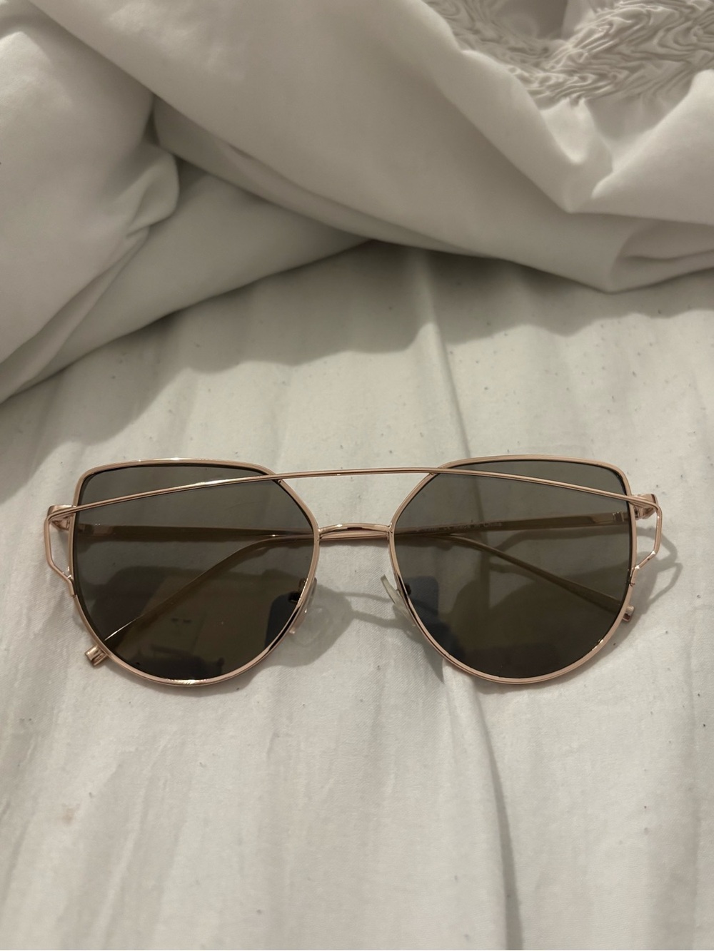 Rose Gold Metal Frame Sunglasses